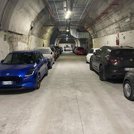 Deluxe Apartment Self Check In Parking Genua Buitenkant foto