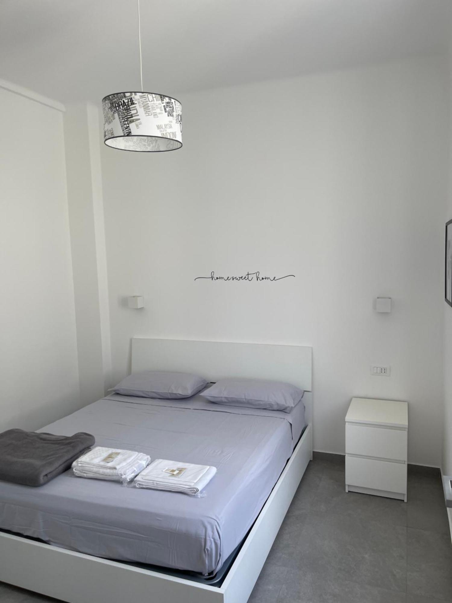 Deluxe Apartment Self Check In Parking Genua Buitenkant foto