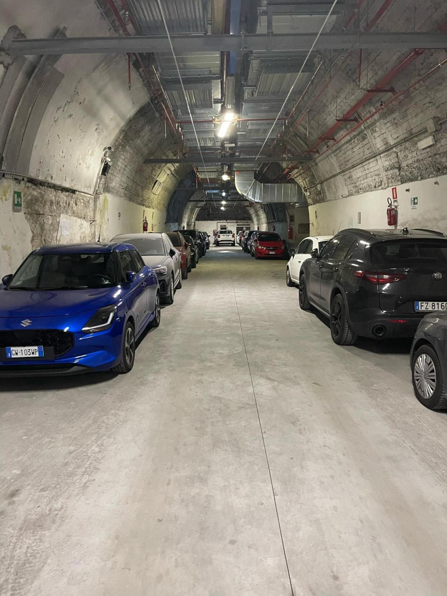 Deluxe Apartment Self Check In Parking Genua Buitenkant foto